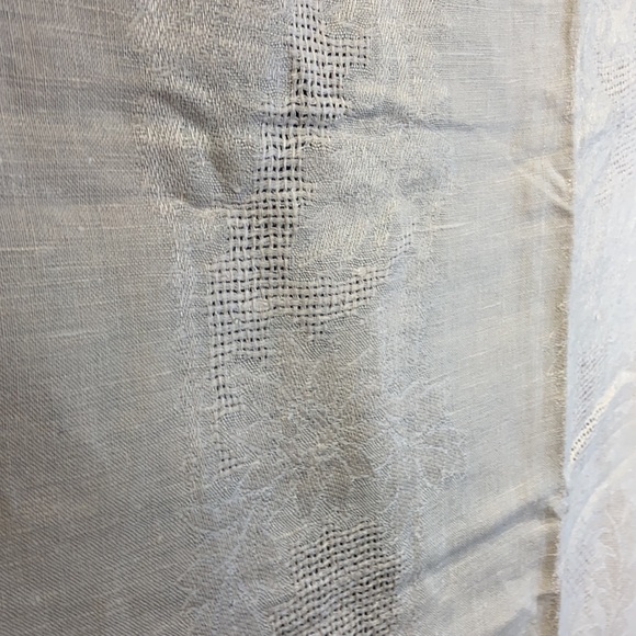 Peach Linen Table Cloth - Vintage - Picture 5 of 5